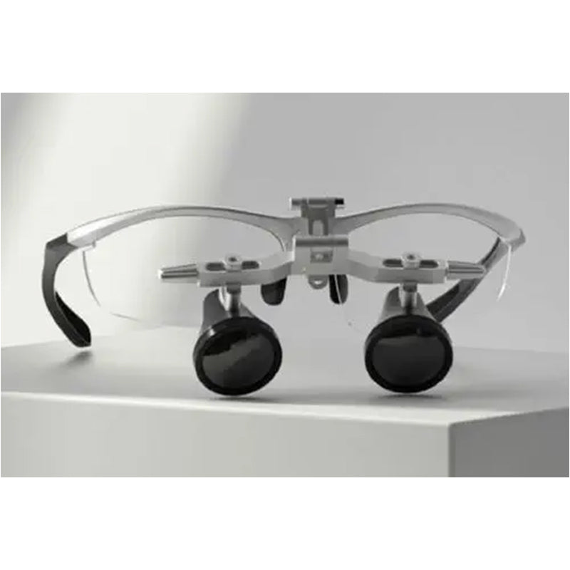 Eighteeth Briliance Surgical Loupes 3.5× 450/500 mm Working Distance